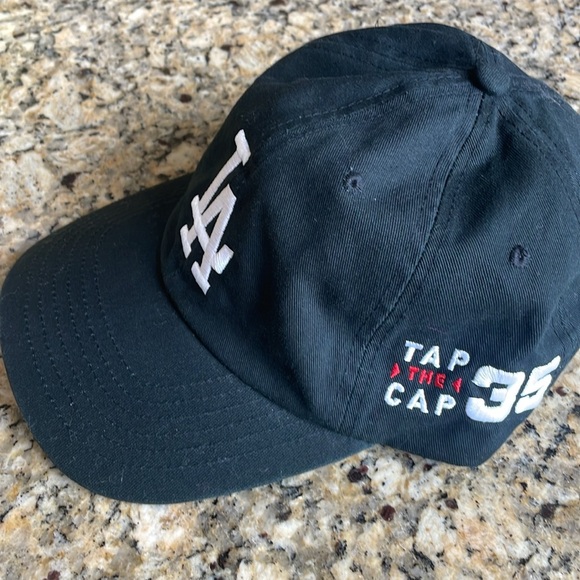 LA Dodgers Black Dad Style Baseball Hat NWOT slide adjustable 100% Cotton - Picture 2 of 6